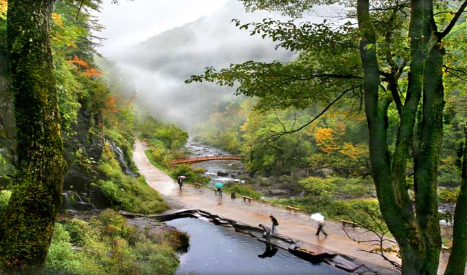 黑龍江東寧、遼寧桓仁東方紅水電站、吉林長白