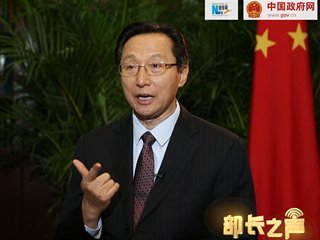 輪作休耕本質(zhì)上是讓耕地休養(yǎng)生息，更重要的是有利于提高糧食產(chǎn)能。