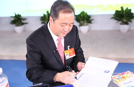 “創新不僅是技術創新、管理創新，還有商業模式的創新。”