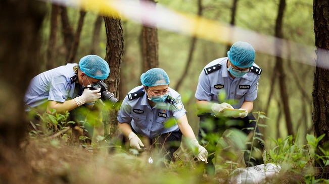 【中國(guó)人民警察節(jié)】以警之名，他們總在你身邊！