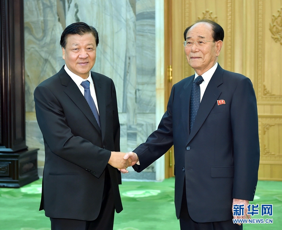 10月10日，正在朝鮮訪問的中共中央政治局常委、中央書記處書記劉云山在平壤會見朝鮮勞動黨中央政治局常委、最高人民會議常任委員會委員長金永南。 新華社記者 李濤 攝