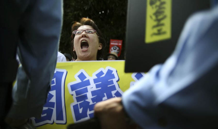 東京數千人抗議解禁集體自衛權(組圖)